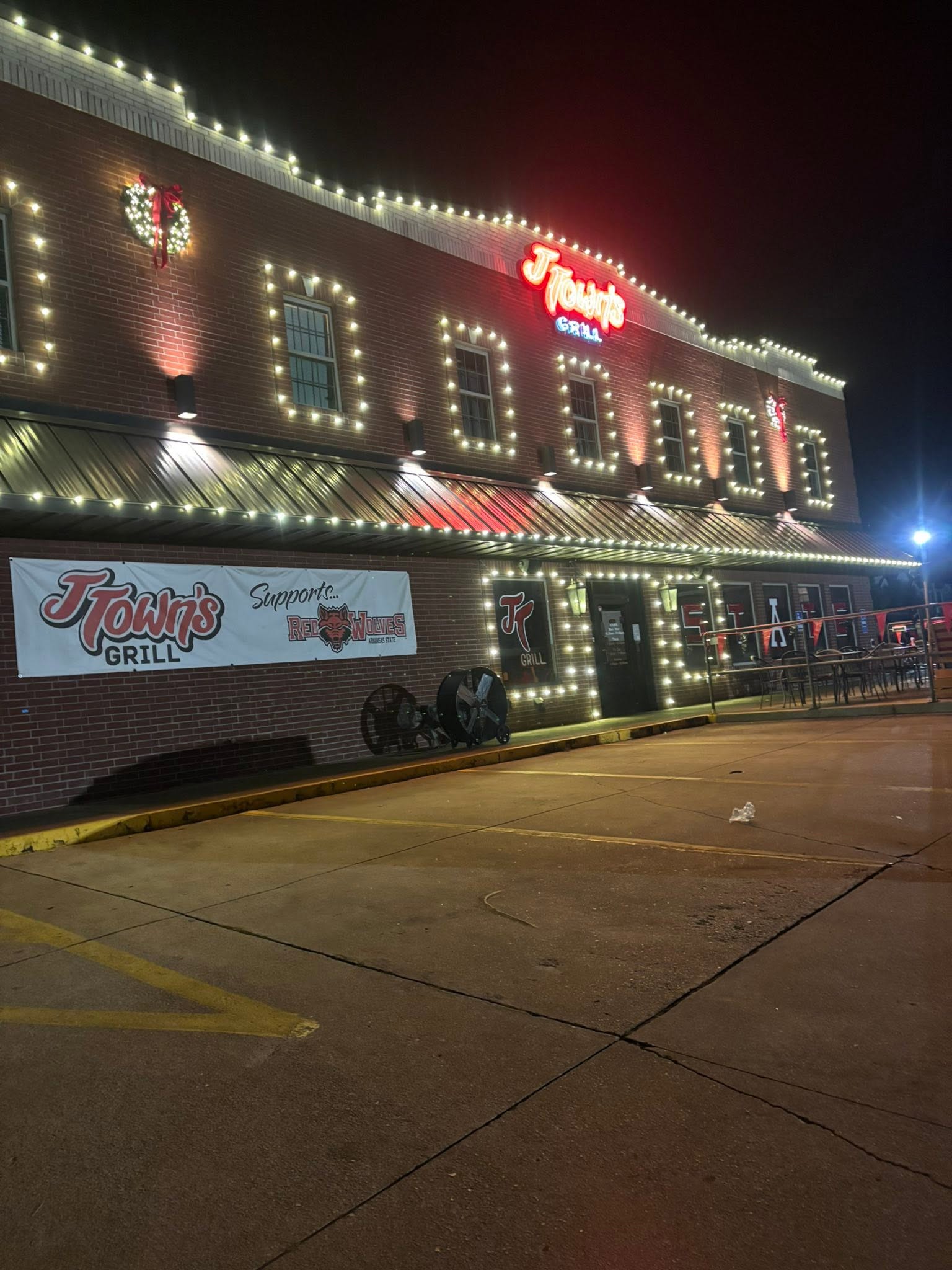 Commercial storefront